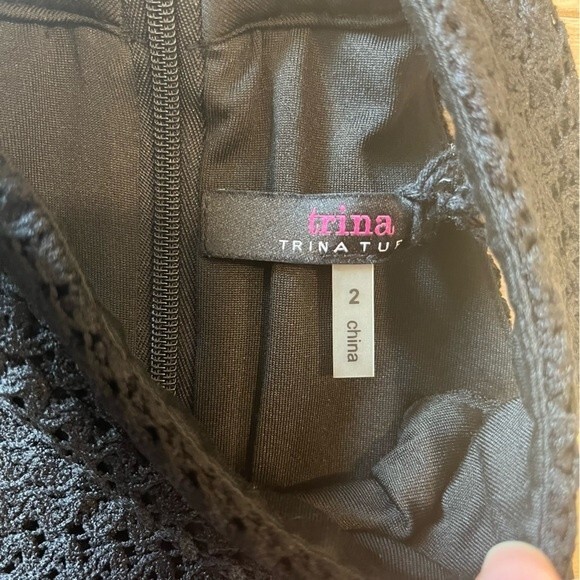 NWT Trina Turk Black Knit Halter Sheath Knee Length Midi Dress Size 2 - Picture 4 of 7